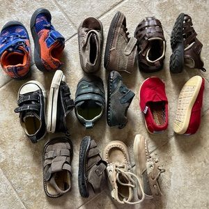8 pairs Baby Boy Size 4 shoe bundle!!